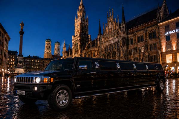 Hummer Limousine München
